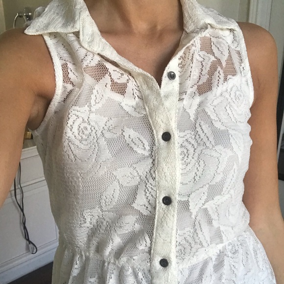 Nordstrom Mimi Chica white lace collared dress - Picture 5 of 6
